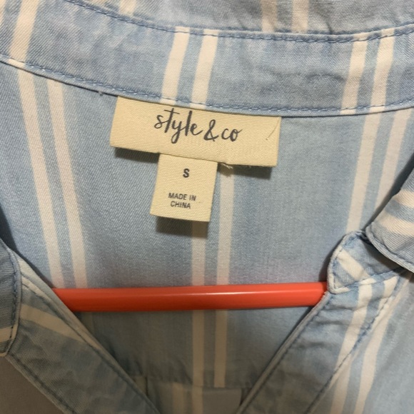 Shirt - Picture 2 of 3